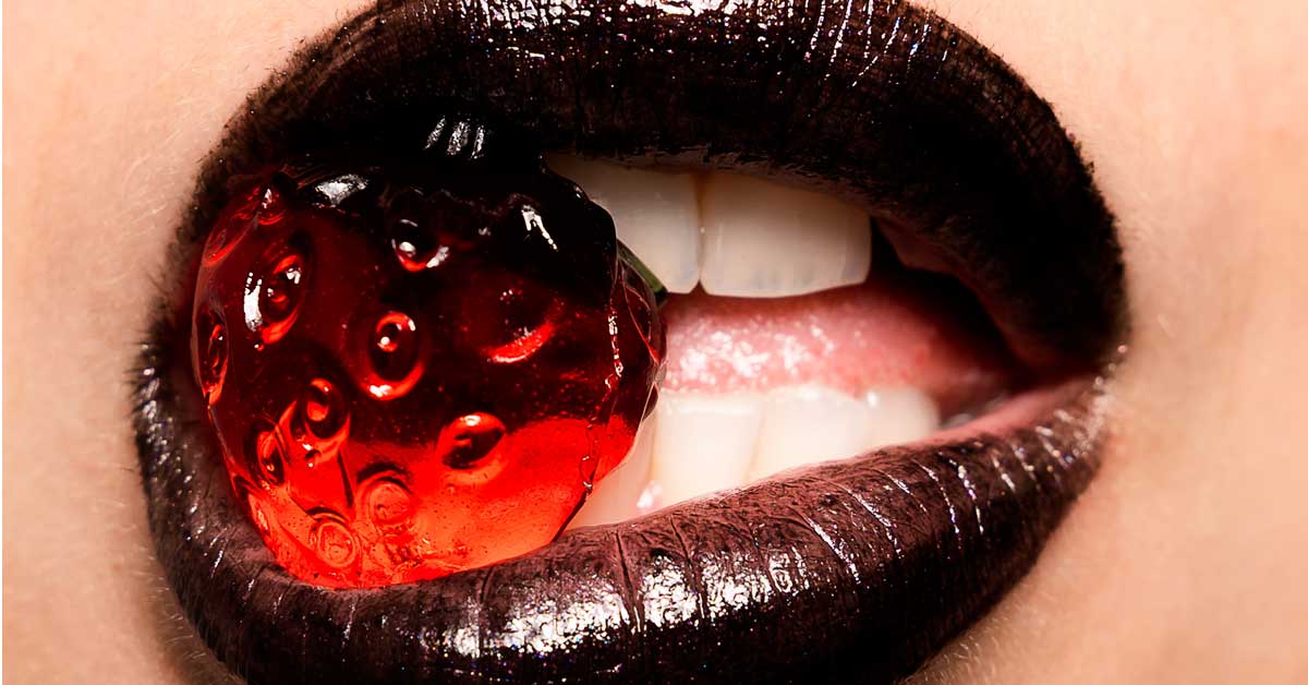  10 načina da posvetlite tamne usne!